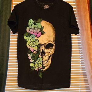 Skull Tee